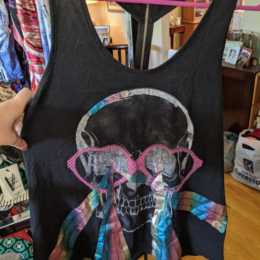 skull tank with full zip back